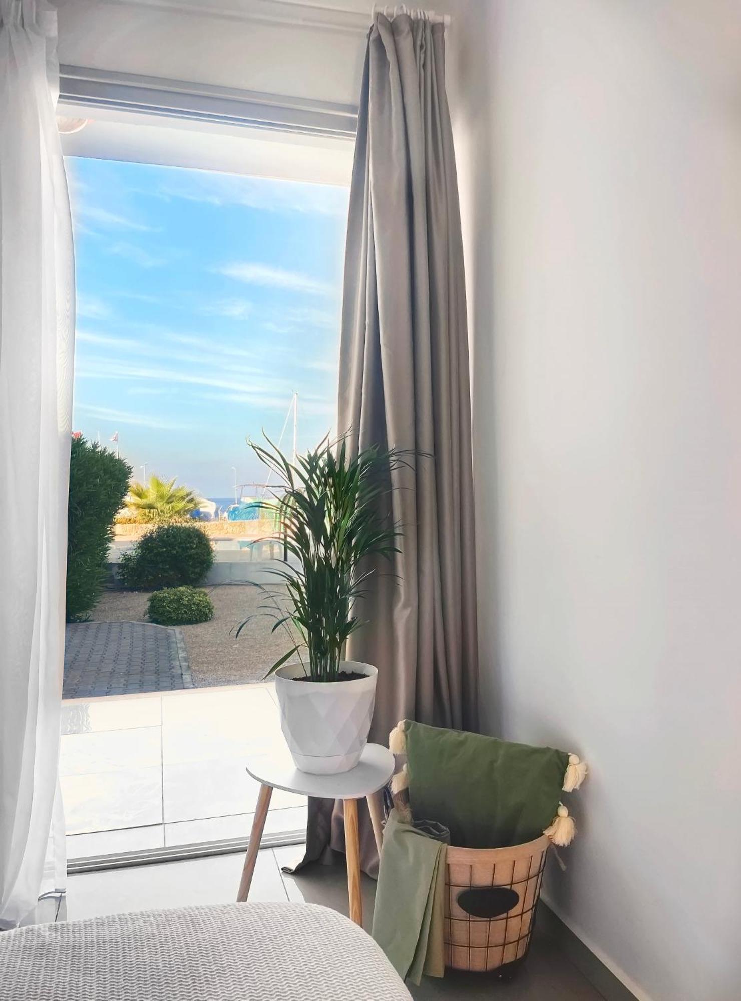 Spacious Three-Bedroom Apartment With Sea View A4 Lapithos  Exterior foto