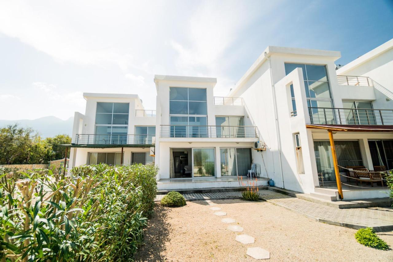 Spacious Three-Bedroom Apartment With Sea View A4 Lapithos  Exterior foto