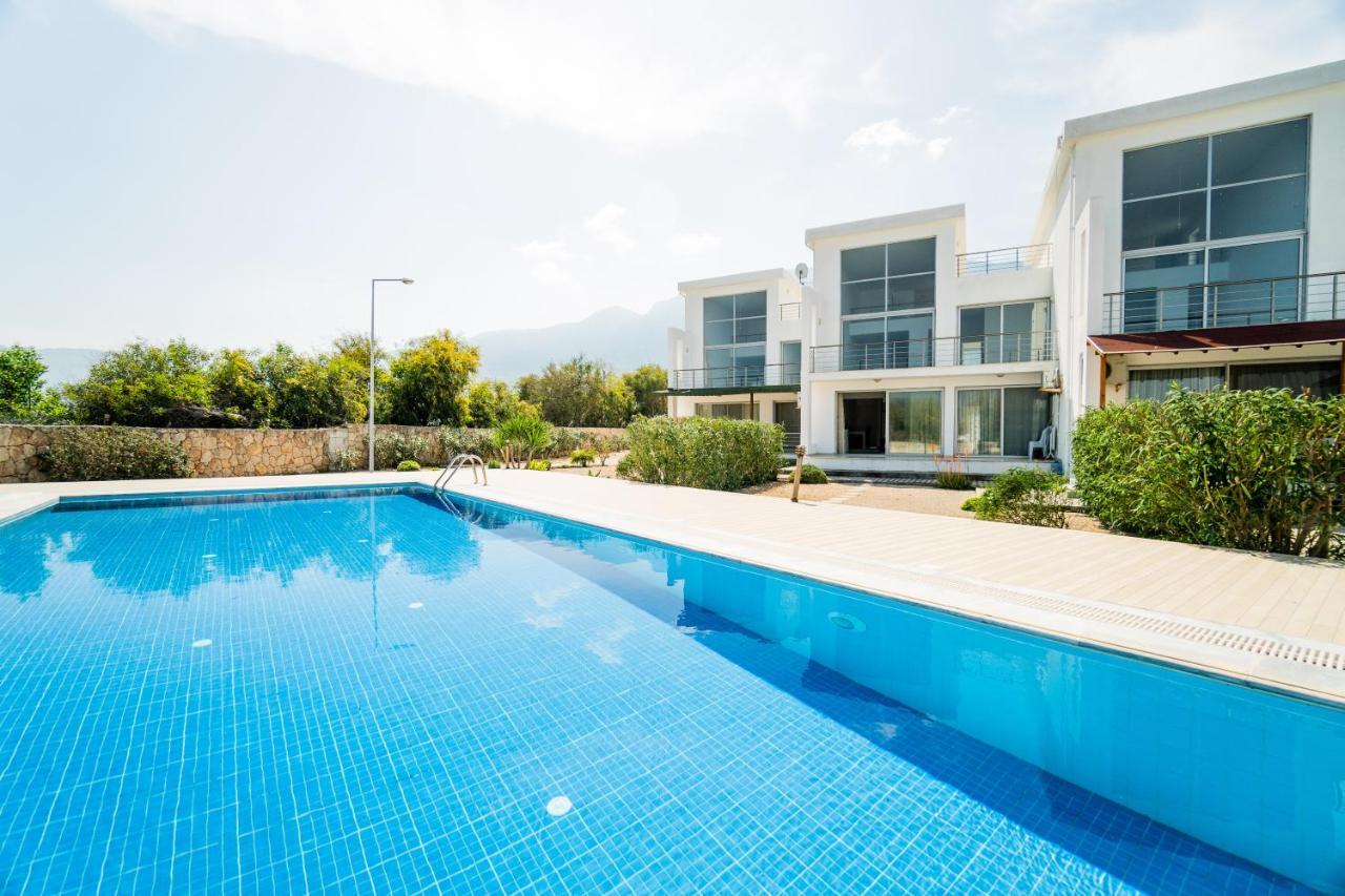 Spacious Three-Bedroom Apartment With Sea View A4 Lapithos  Exterior foto